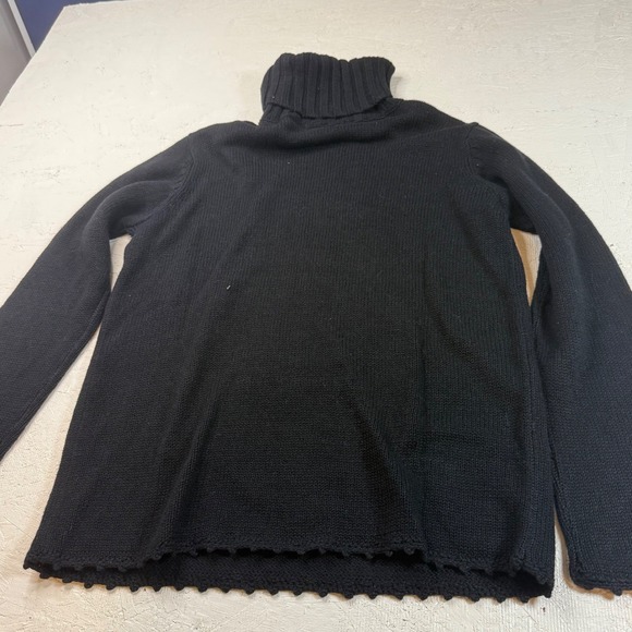 Newport News Jeanology Black Floral Embroidered Turtleneck Sweater Size M - Picture 8 of 8